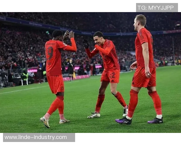 拜仁慕尼黑客场逼平莱比锡红牛,德甲对冠军争夺再添悬念 拜仁慕尼黑客场逼平莱比锡红牛,德甲对冠军争夺再添悬念