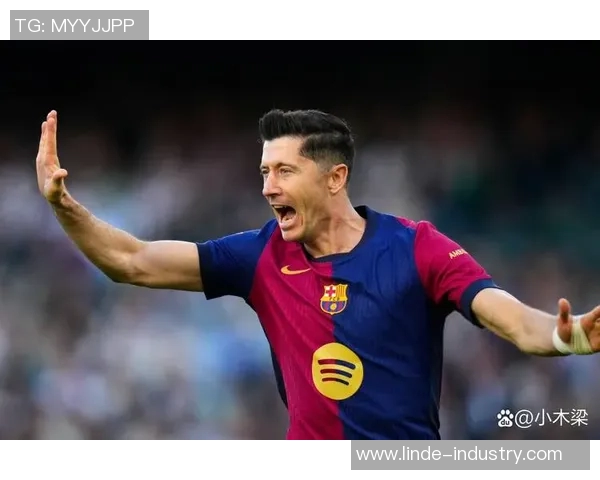 皇马逆袭巴萨夺取西甲榜首，梅西状态低迷或成败因