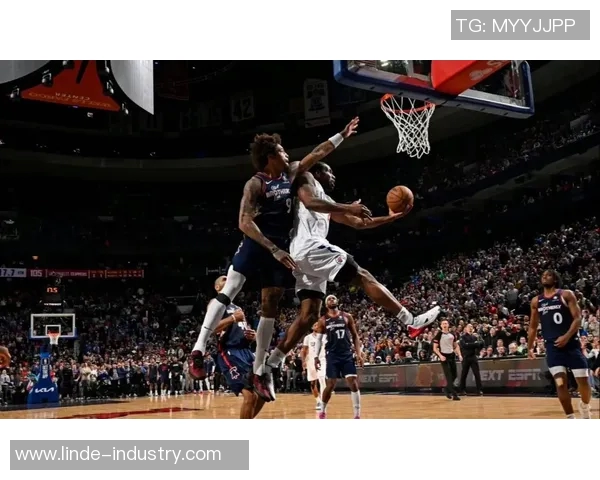 爵士队遭遇史上最大失利,众球迷批评球队表现 爵士队遭遇史上最大失利,众球迷批评球队表现