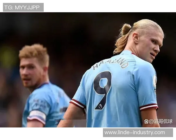 英超联赛中，切尔西取得连续5场胜利，压制曼城排名第一