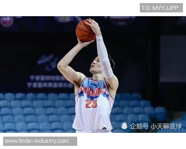 新疆队26号球员鲁吐布拉成为球队进攻核心，展现出色表现