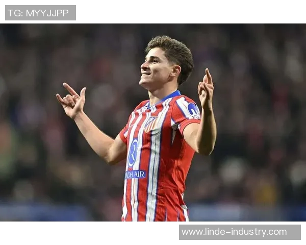 西甲劲旅马德里竞技调整战术，力争冲击赛季前四