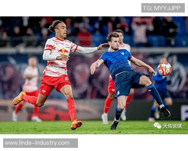 莱比锡RB大胜沙尔克04，继续领跑德甲积分榜