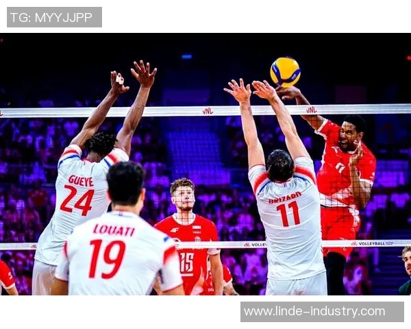 西班牙绝杀波兰,成功晋级16强——荣耀与激情的对决 西班牙绝杀波兰,成功晋级16强——荣耀与激情的对决